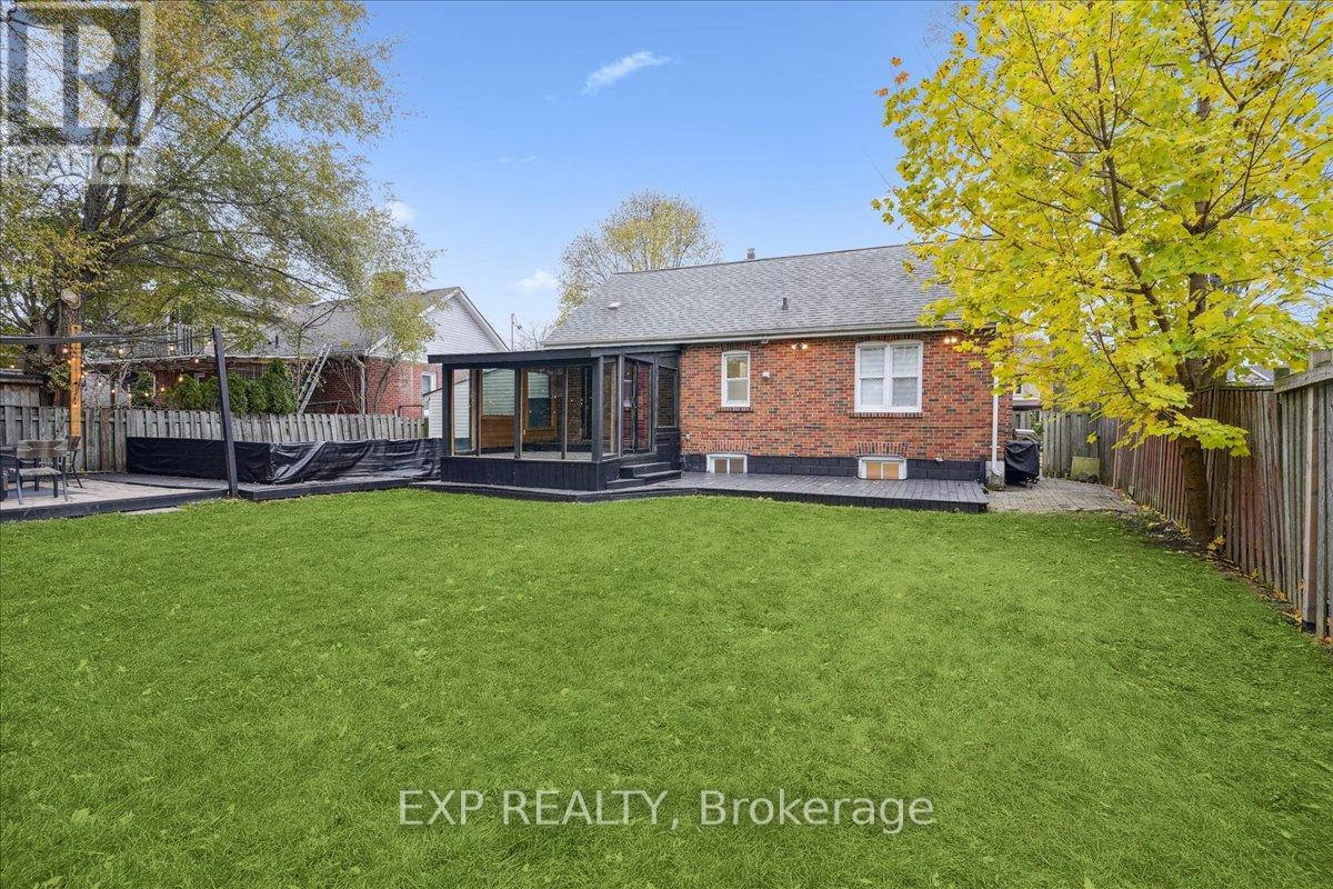 10 Harold Street, Brampton, Ontario  L6Y 1C7 - Photo 31 - W12609898