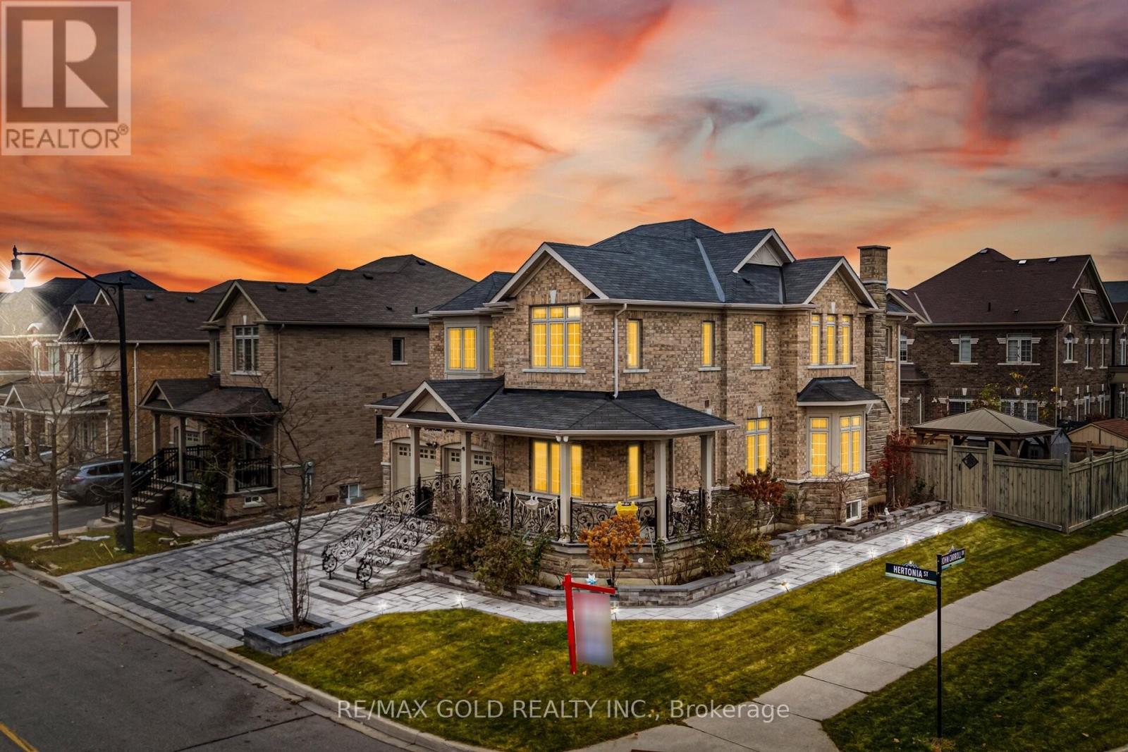 1 Hertonia Street, Brampton, Ontario  L6P 4J7 - Photo 1 - W12609914