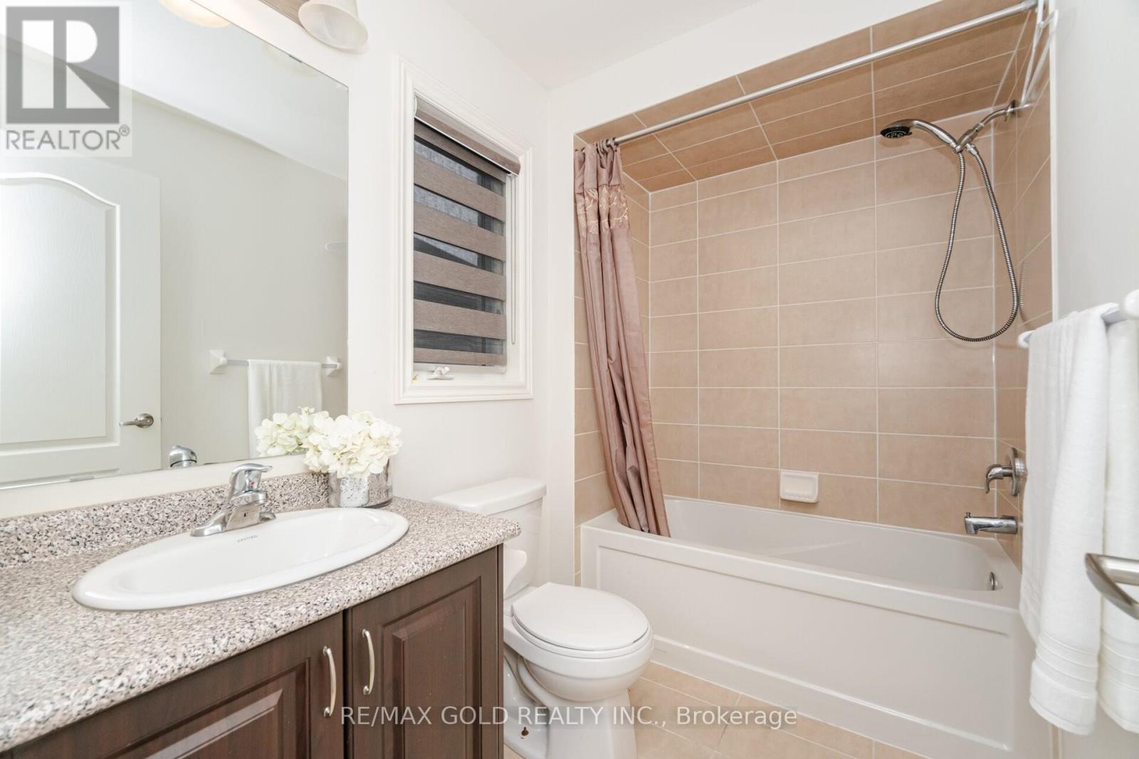 1 Hertonia Street, Brampton, Ontario  L6P 4J7 - Photo 23 - W12609914