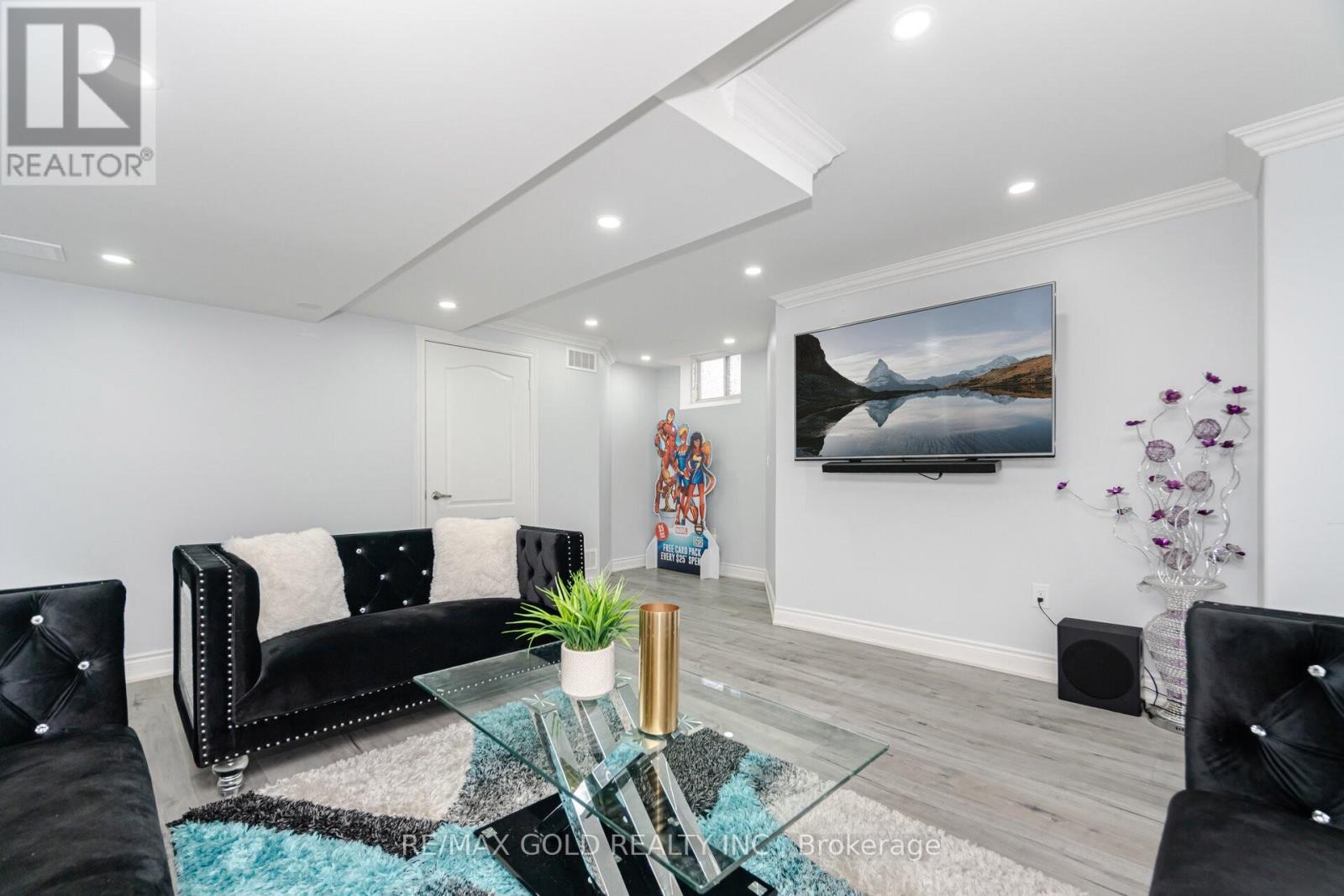 1 Hertonia Street, Brampton, Ontario  L6P 4J7 - Photo 30 - W12609914