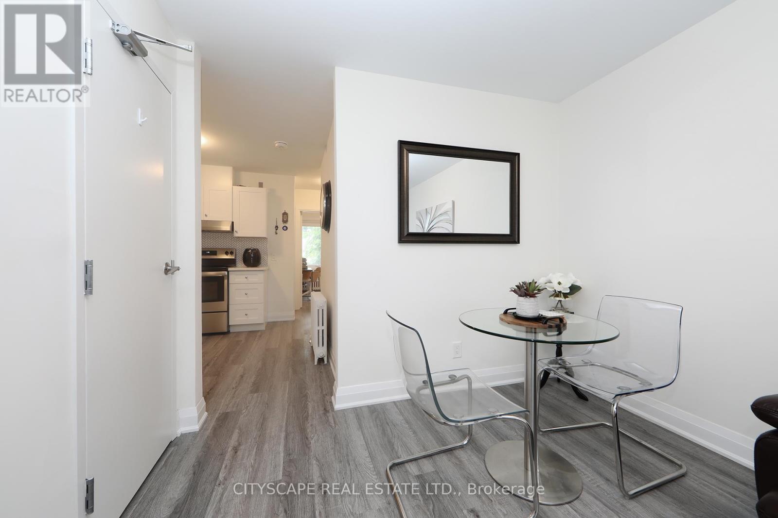 Main - 459 Hopewell Avenue N, Toronto (Briar Hill-Belgravia), Ontario  M6E 2S4 - Photo 11 - W12609918