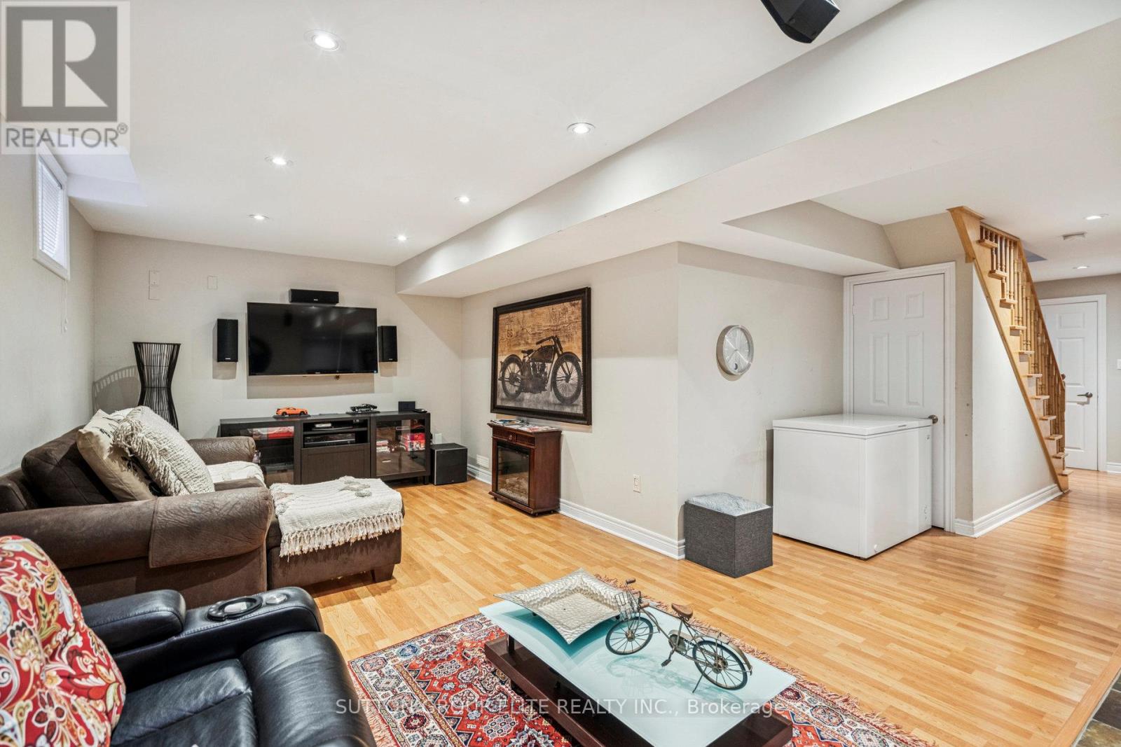 2424 Oakhaven Drive, Oakville, Ontario  L6M 4A6 - Photo 33 - W12609928