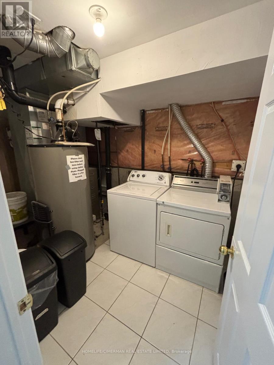 14 Haynes Avenue, Toronto, Ontario  M3J 3P6 - Photo 12 - W12609940