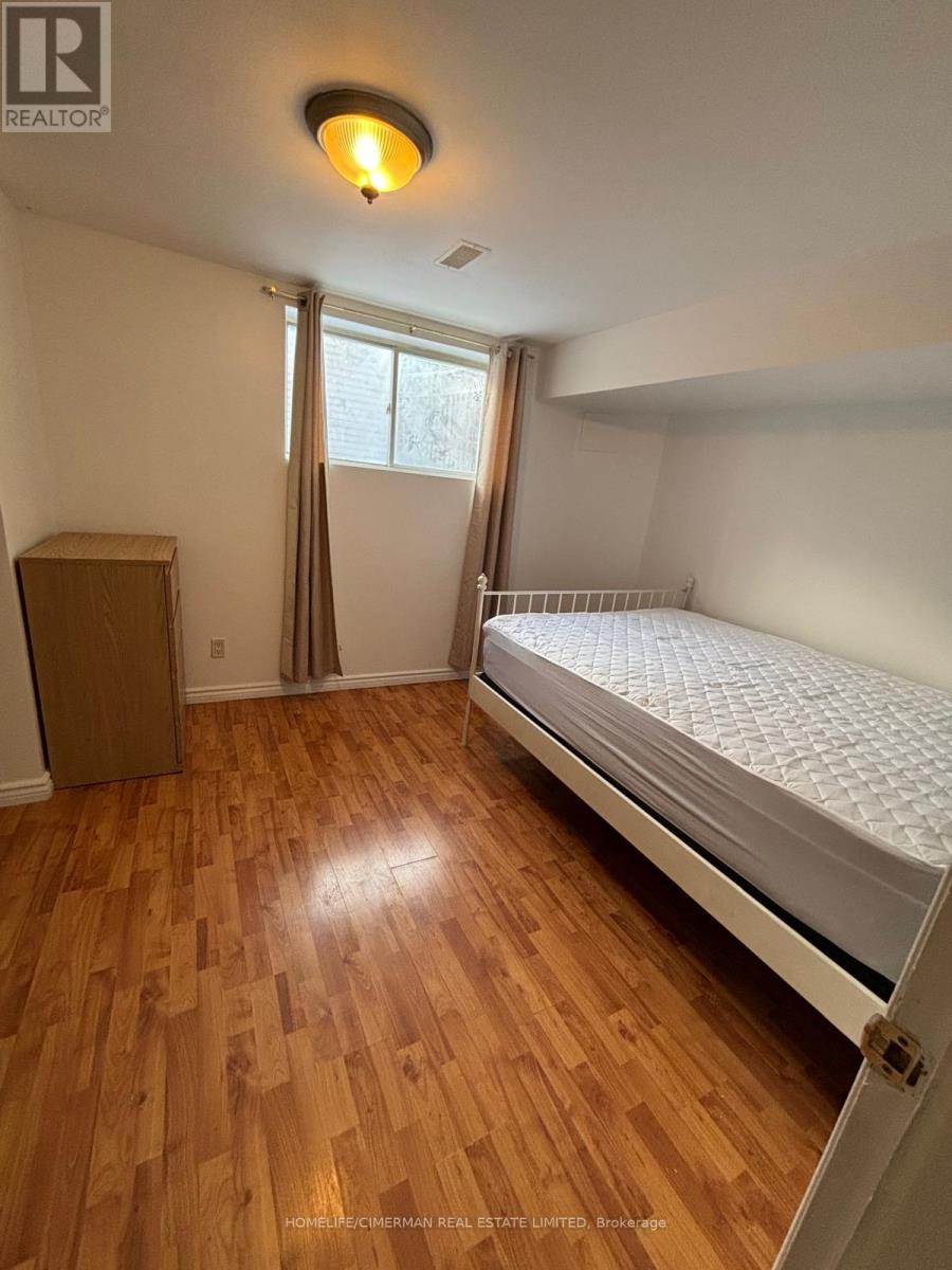 14 Haynes Avenue, Toronto, Ontario  M3J 3P6 - Photo 13 - W12609940