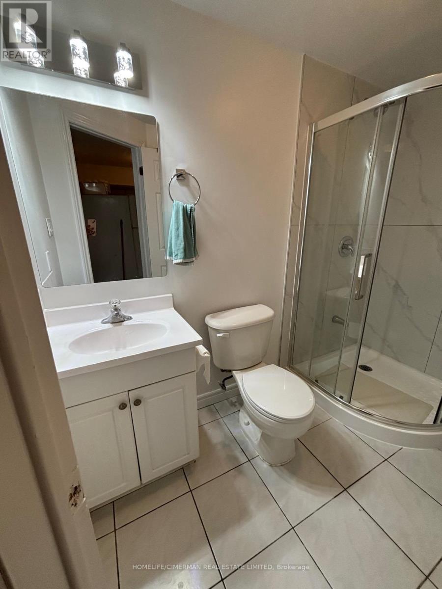 14 Haynes Avenue, Toronto, Ontario  M3J 3P6 - Photo 7 - W12609940