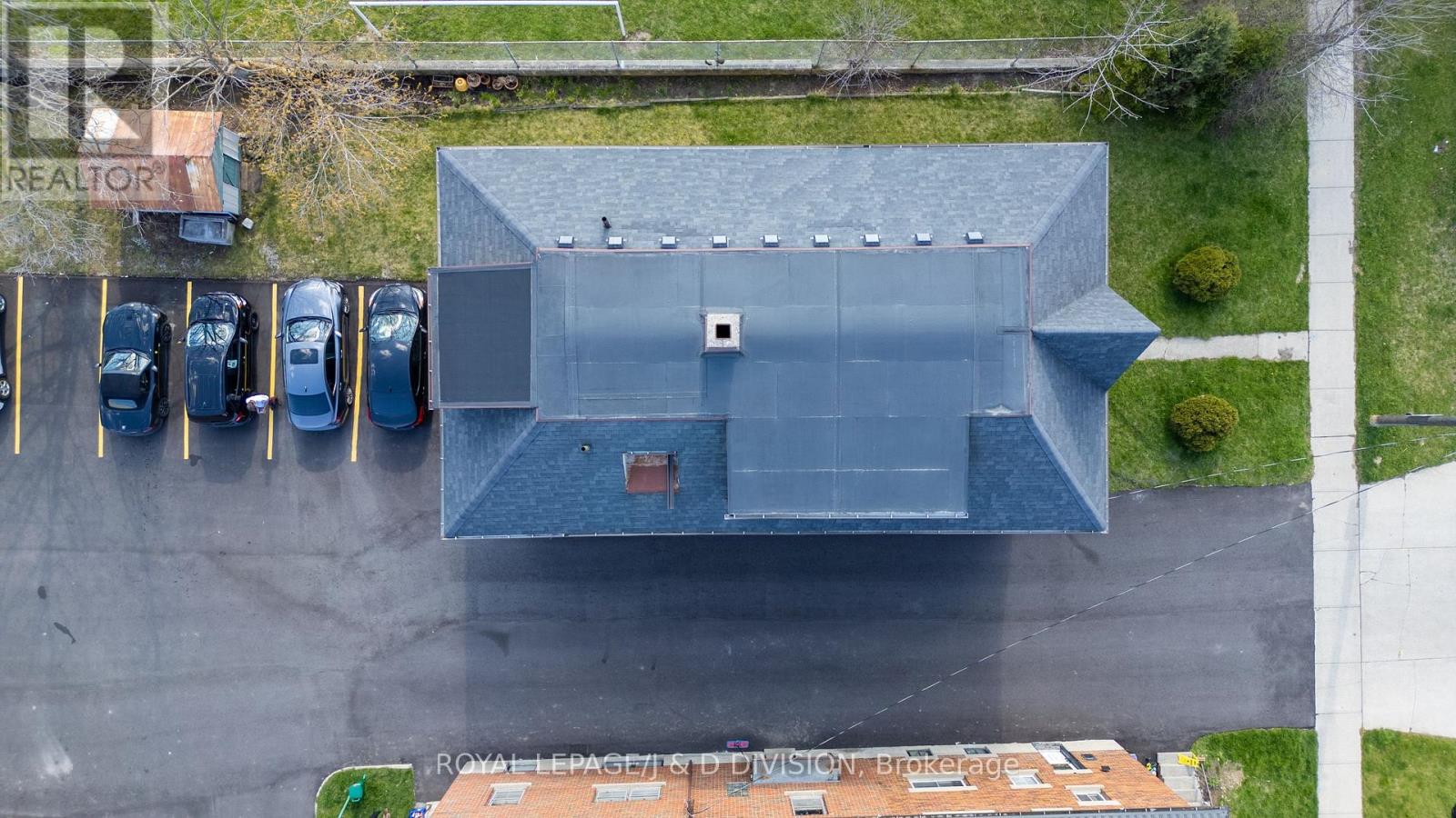 345 Louisa Street, Kitchener, Ontario  N2H 5N1 - Photo 48 - X12609894