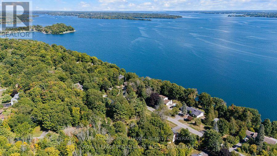 40 Riverside Drive, Kingston, Ontario  K7L 4V1 - Photo 3 - X12610042