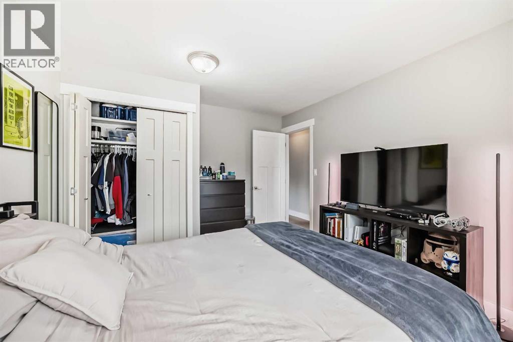 119 Pump Hill Bay Sw, Calgary, Alberta  T2V 4L6 - Photo 24 - A2253037