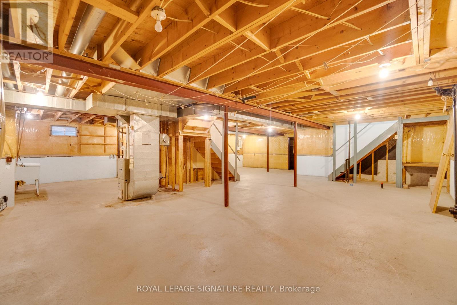 71 Marieta Street, Vaughan, Ontario  L4L 7T2 - Photo 34 - N12609332