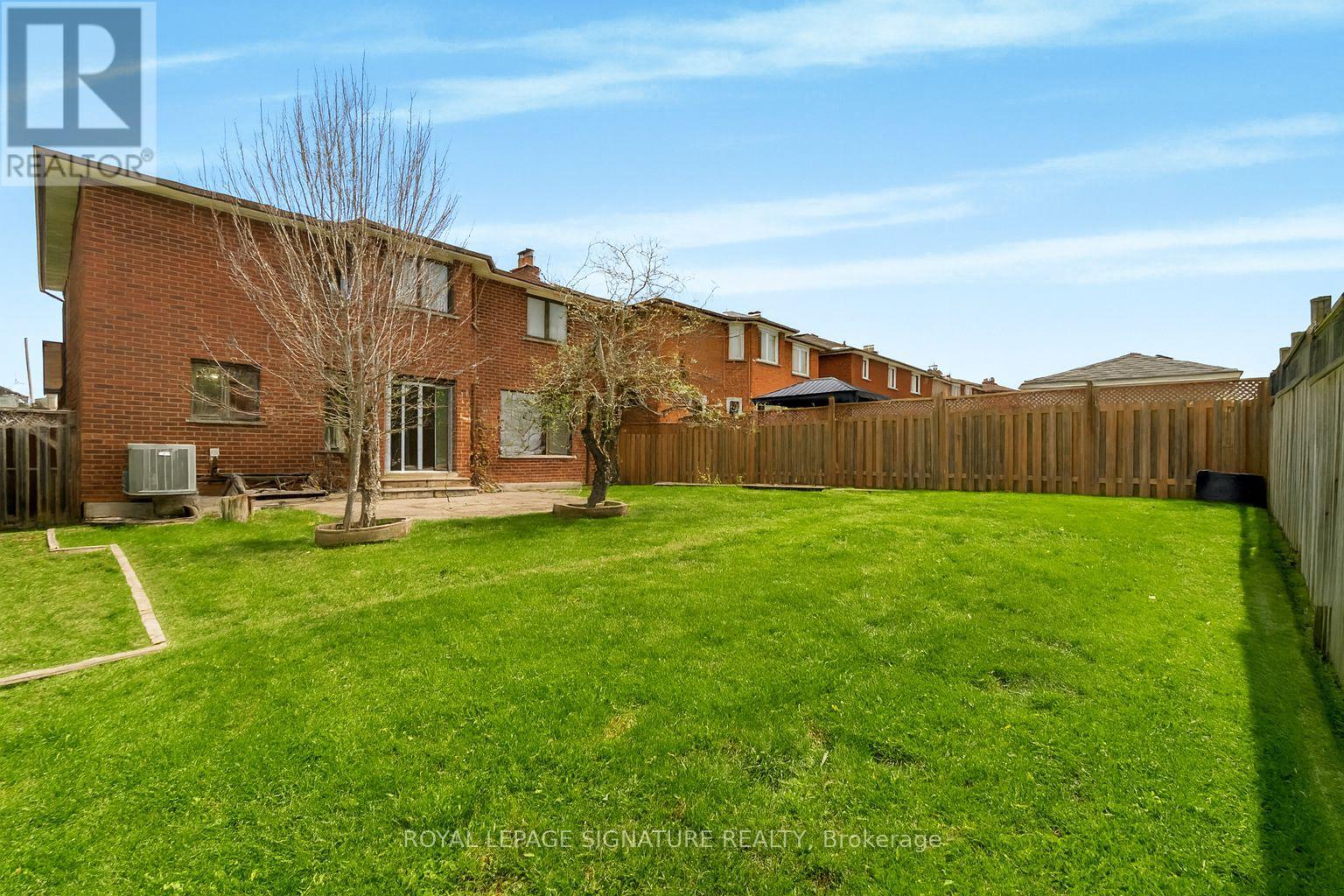 71 Marieta Street, Vaughan, Ontario  L4L 7T2 - Photo 37 - N12609332