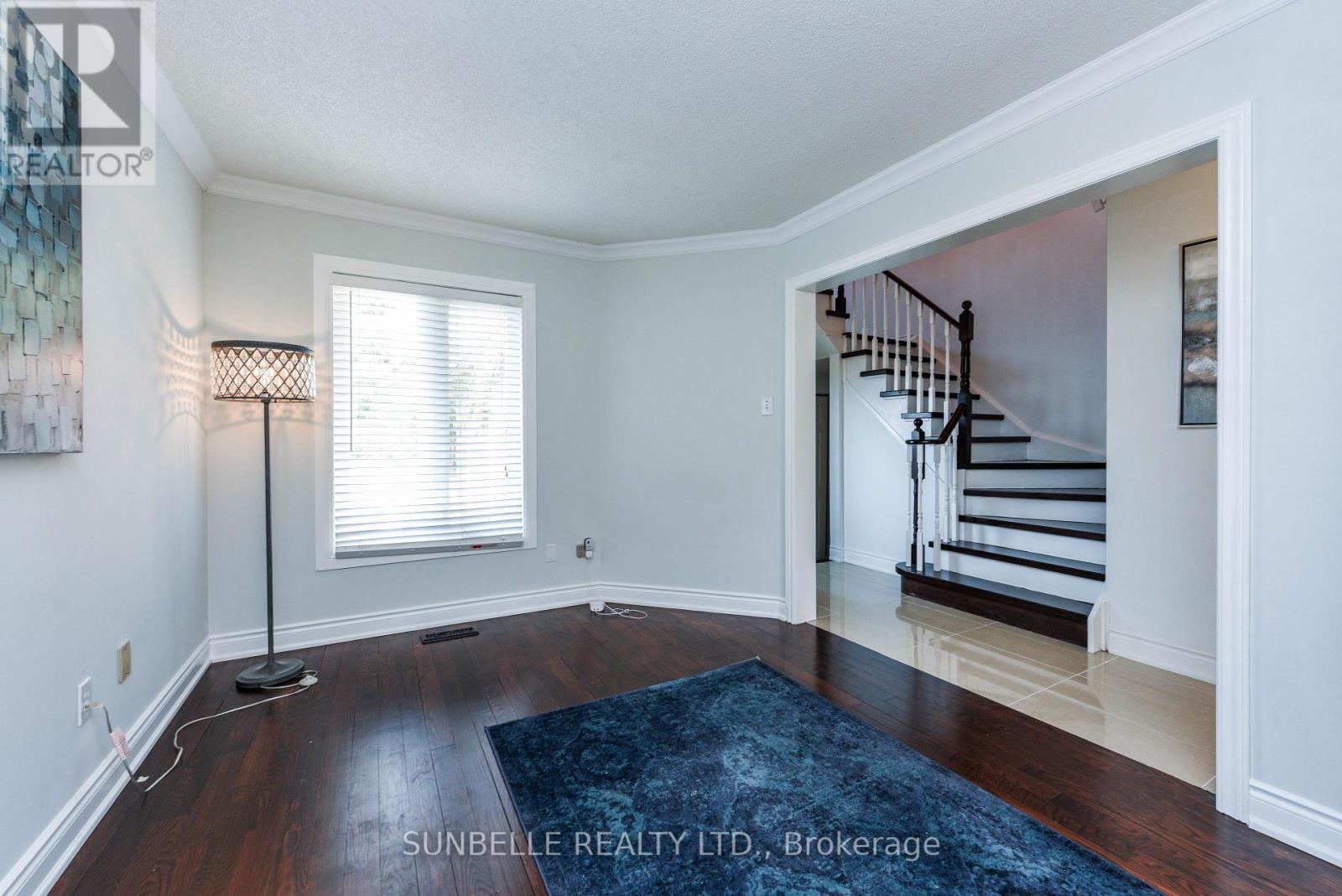 3826 Allcroft Road, Mississauga, Ontario L5N 6V6 - Photo 9 - W12609220