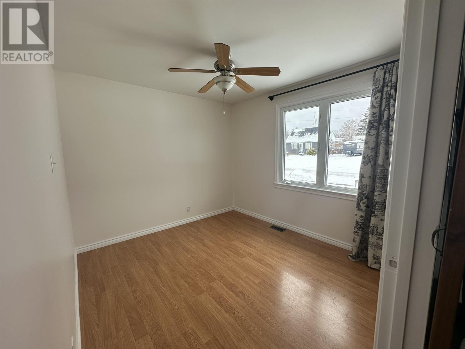 9 Shingwauk Dr, Manitouwadge, Ontario  P0T 2C0 - Photo 16 - TB253423