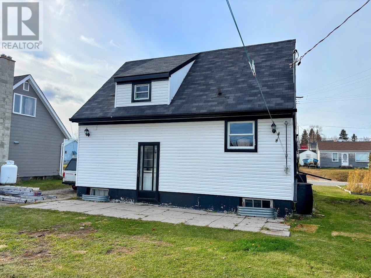 9 Shingwauk Dr, Manitouwadge, Ontario  P0T 2C0 - Photo 31 - TB253423