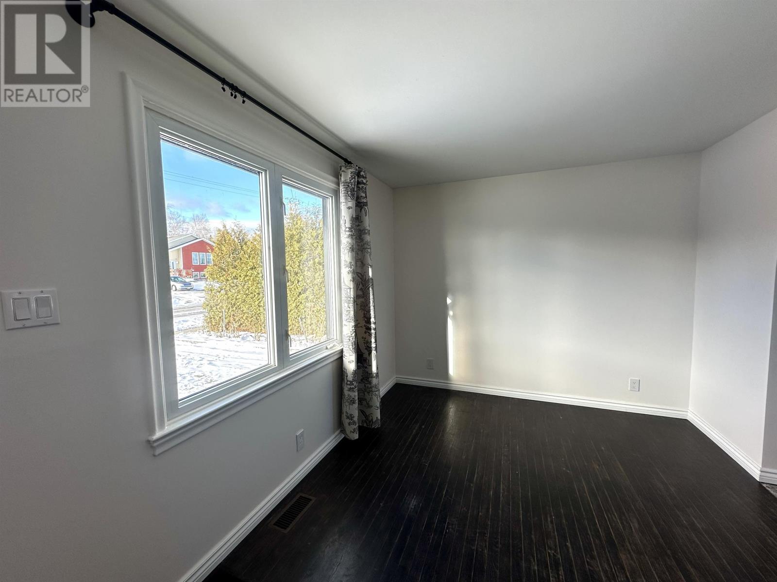 9 Shingwauk Dr, Manitouwadge, Ontario  P0T 2C0 - Photo 9 - TB253423