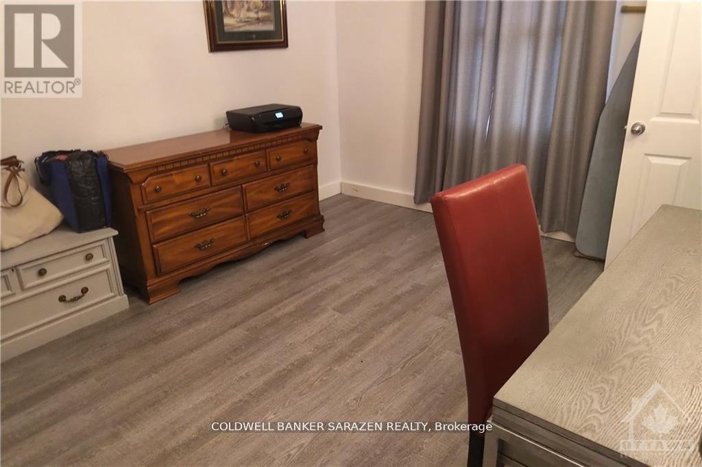 2 - 860 Connaught Avenue, Ottawa, Ontario  K2B 5M6 - Photo 8 - X12610010