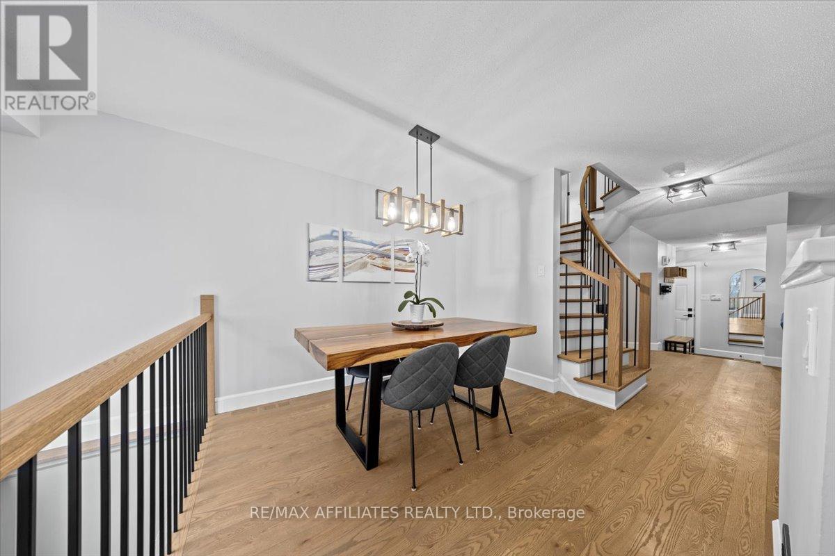 2065 Breezewood Street, Ottawa, Ontario  K4A 4R8 - Photo 12 - X12610022