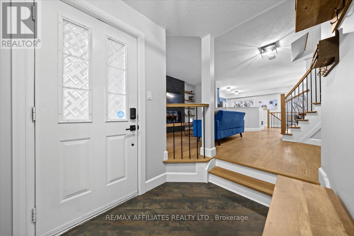 2065 Breezewood Street, Ottawa, Ontario  K4A 4R8 - Photo 3 - X12610022