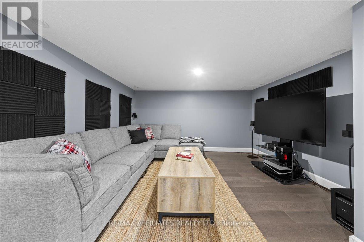 2065 Breezewood Street, Ottawa, Ontario  K4A 4R8 - Photo 33 - X12610022