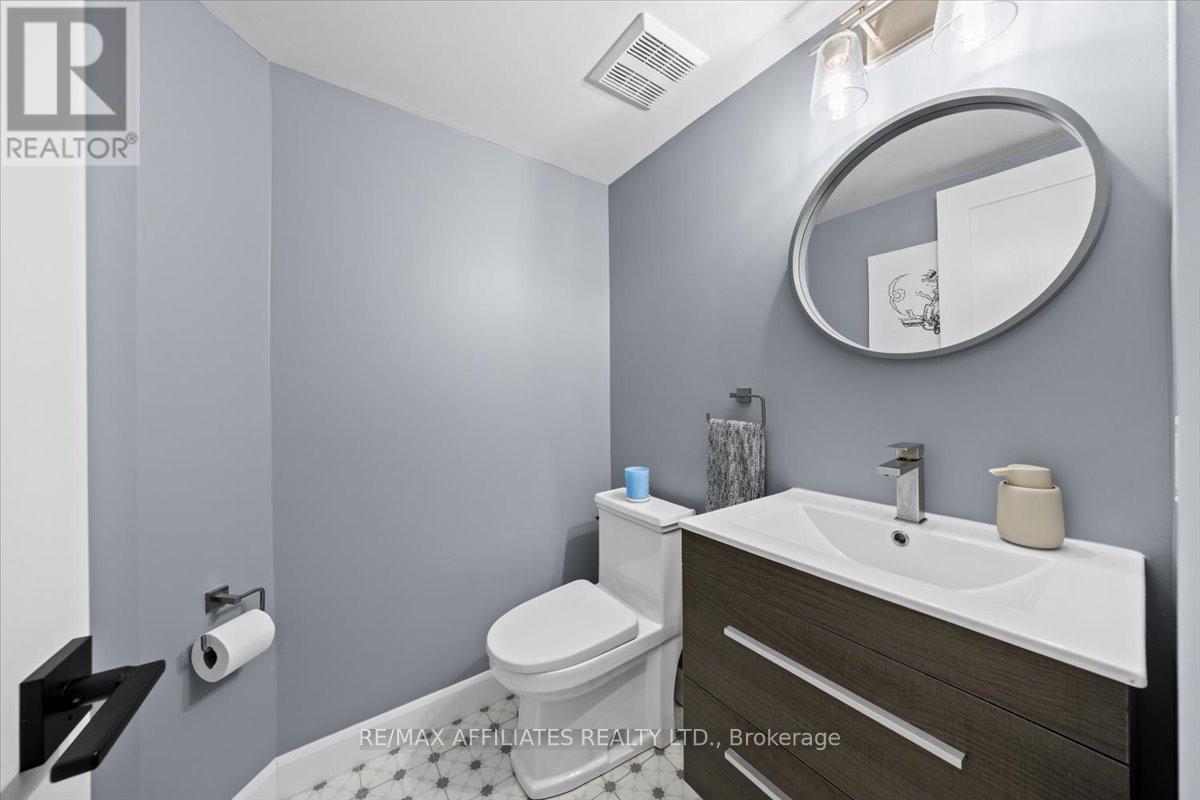 2065 Breezewood Street, Ottawa, Ontario  K4A 4R8 - Photo 4 - X12610022