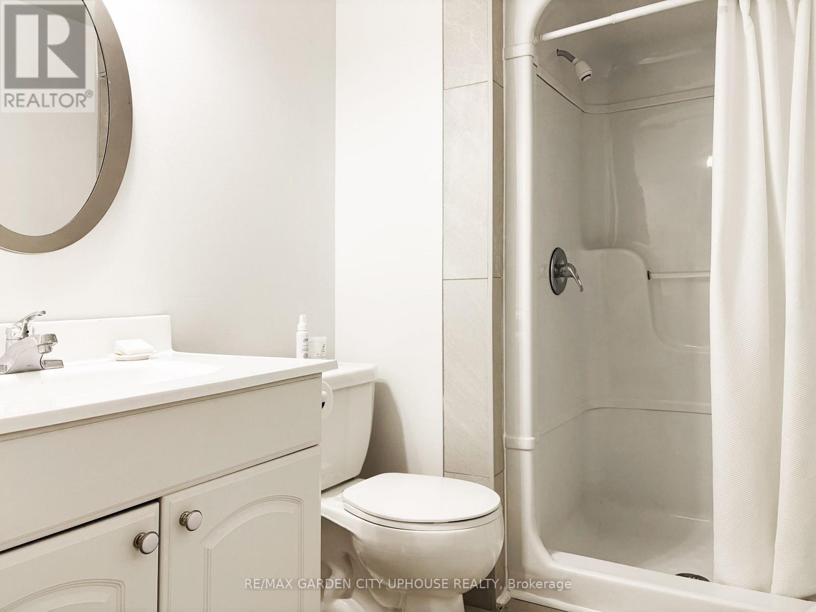 3197 Ninth Street, St. Catharines, Ontario  L2R 6P7 - Photo 20 - X12432844