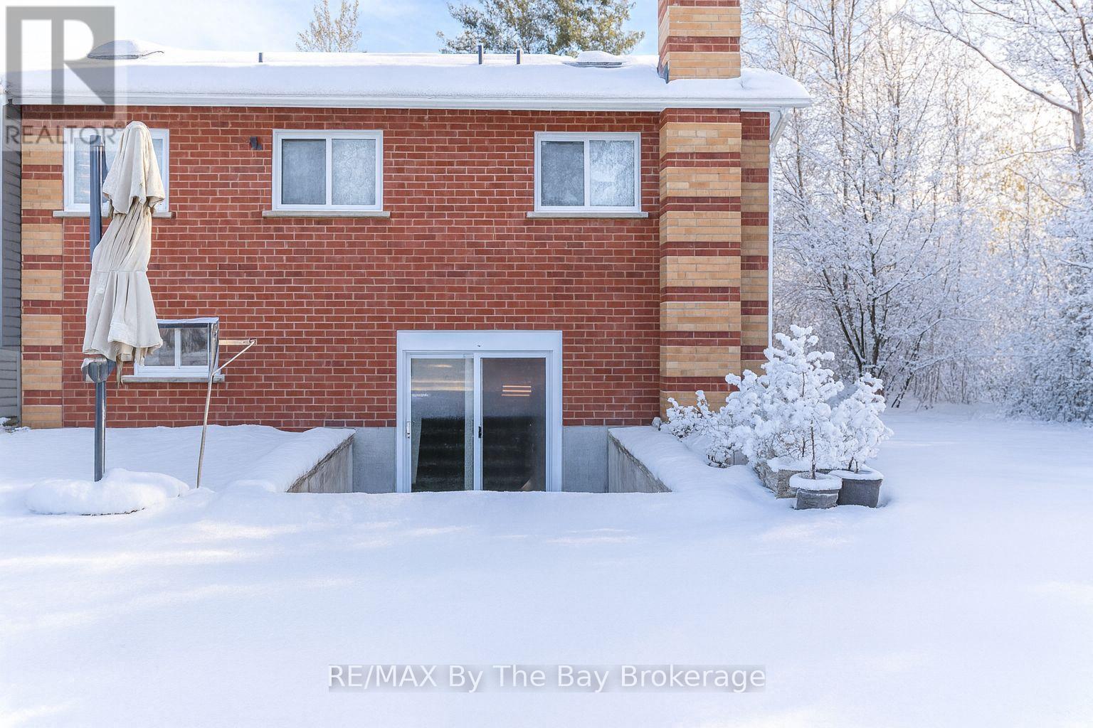 67 Constance Boulevard, Wasaga Beach, Ontario  L9Z 2Y3 - Photo 34 - S12459517