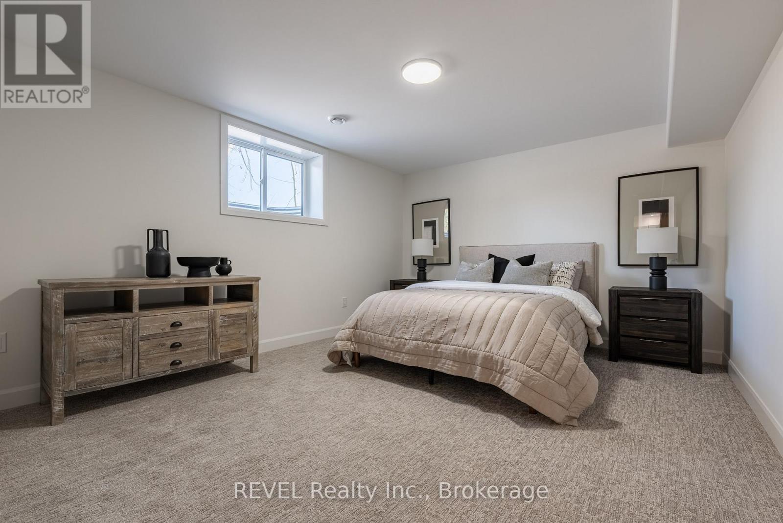 11 Stickles Street, Pelham, Ontario  L3C 3C3 - Photo 43 - X12413672