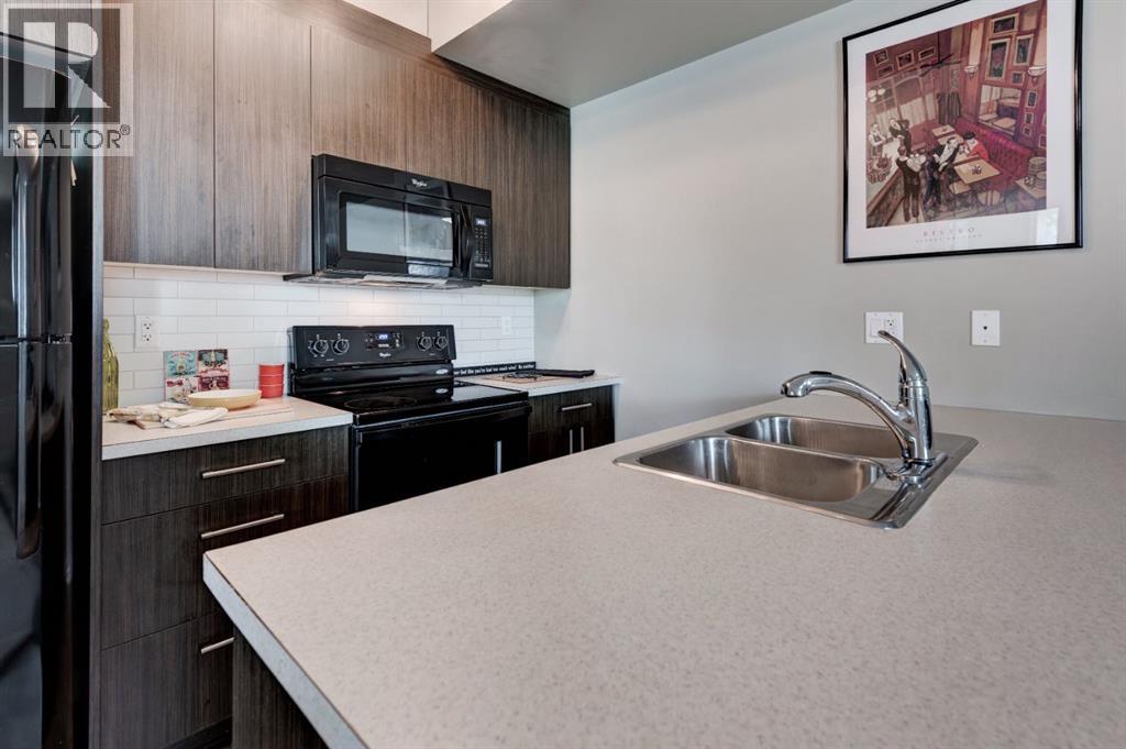 213, 300 Marina Drive, Chestermere, Alberta T1X 0P6 - Photo 11 - A2240841