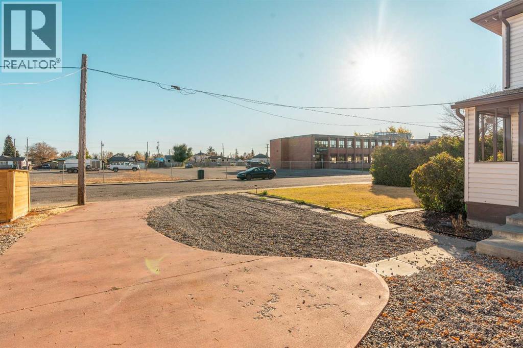 451 20 Street, Fort Macleod, Alberta  T0L 0Z0 - Photo 30 - A2263161