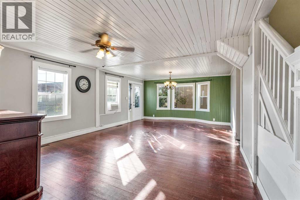 451 20 Street, Fort Macleod, Alberta  T0L 0Z0 - Photo 5 - A2263161