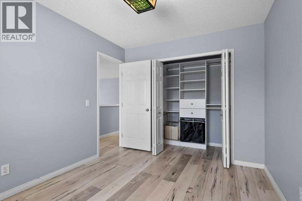 21 Rockbluff Place Nw, Calgary, Alberta  T3G 5B1 - Photo 37 - A2272750