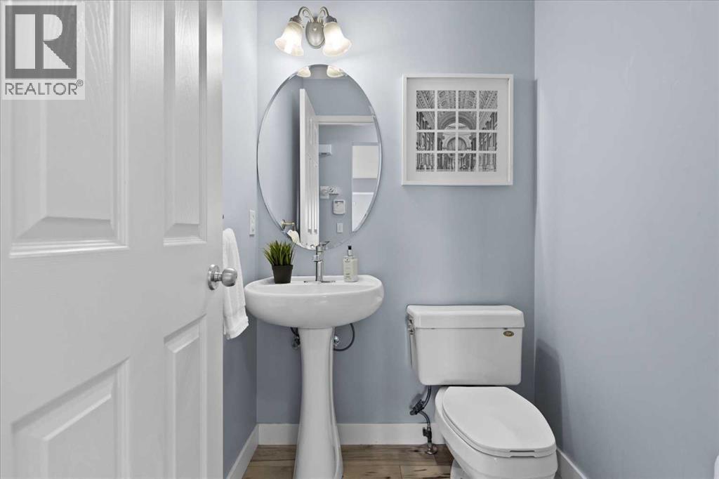 21 Rockbluff Place Nw, Calgary, Alberta  T3G 5B1 - Photo 24 - A2272750