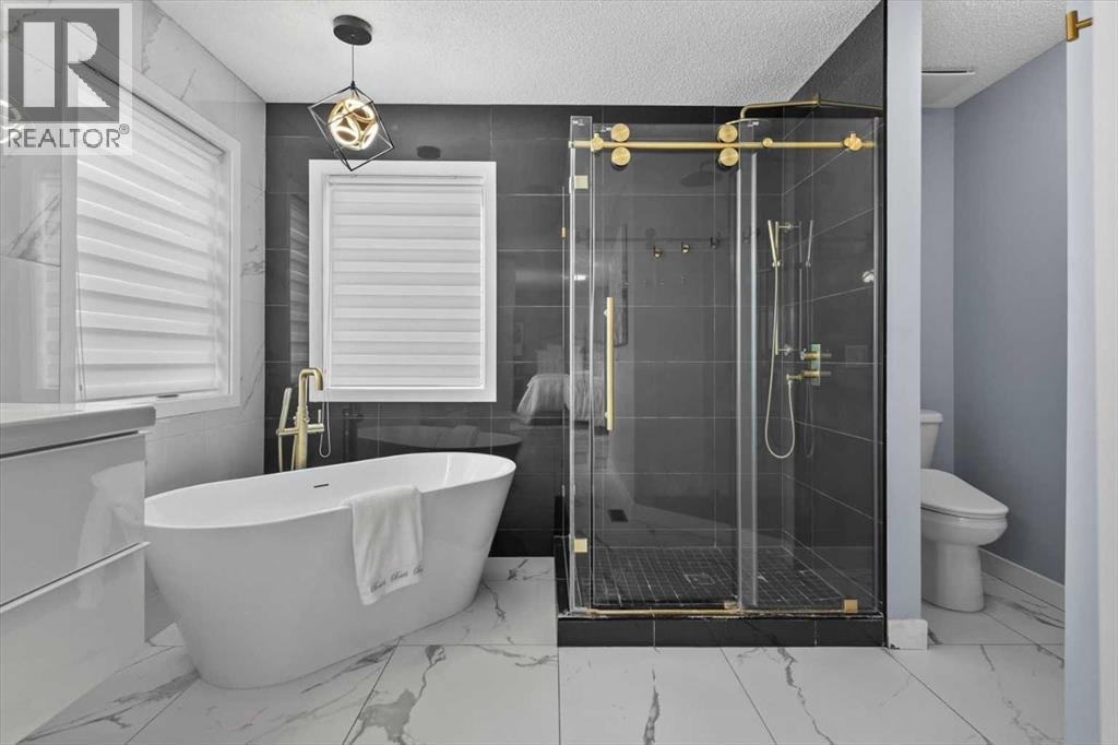 21 Rockbluff Place Nw, Calgary, Alberta  T3G 5B1 - Photo 32 - A2272750