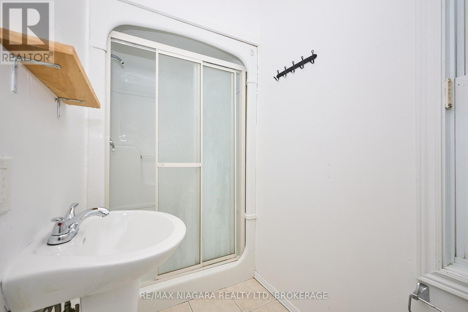 105a Welland Avenue, St. Catharines, Ontario  L2R 2H4 - Photo 18 - X12609954