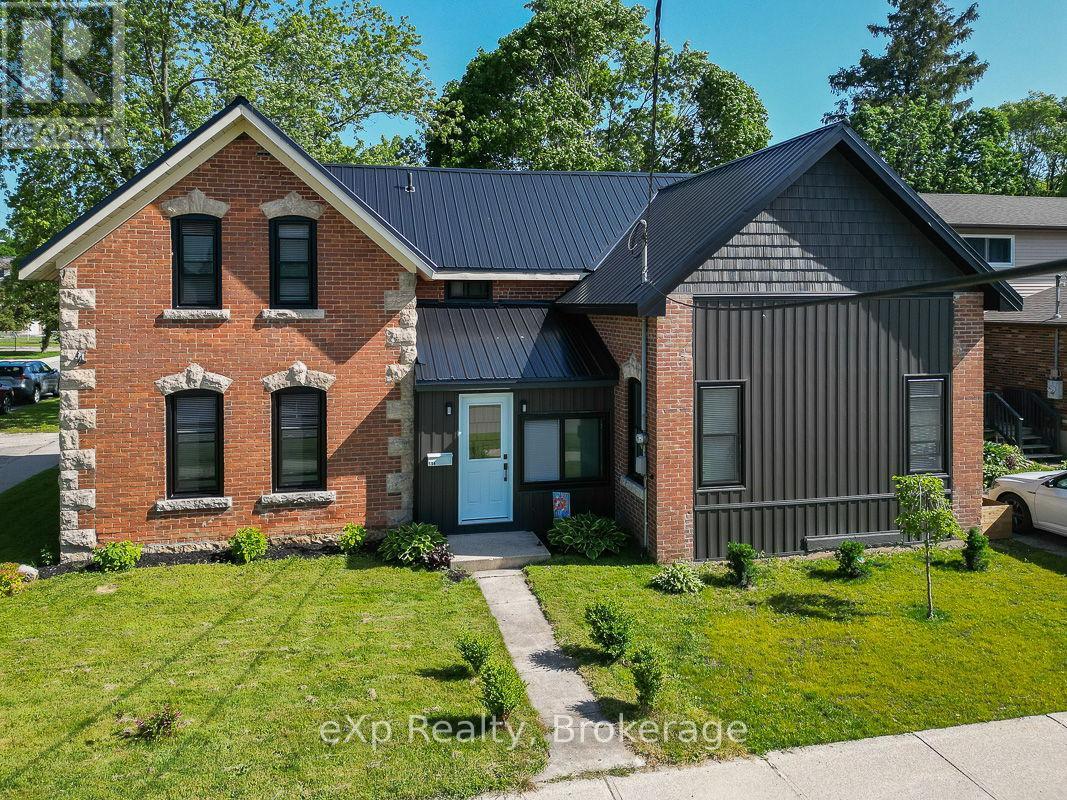 594 10th A Street W, Owen Sound, Ontario  N4K 3R6 - Photo 1 - X12609980