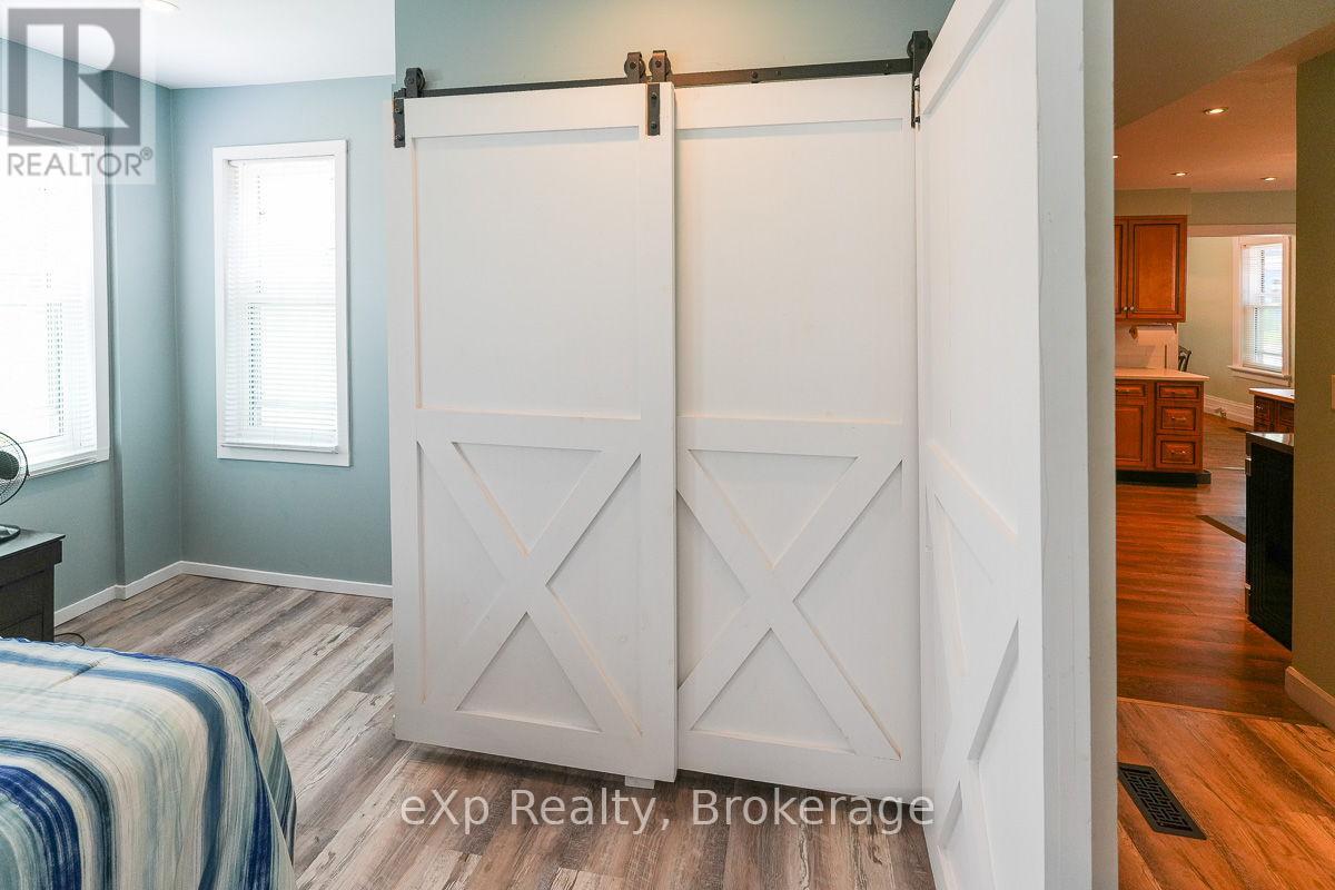 594 10th A Street W, Owen Sound, Ontario  N4K 3R6 - Photo 17 - X12609980