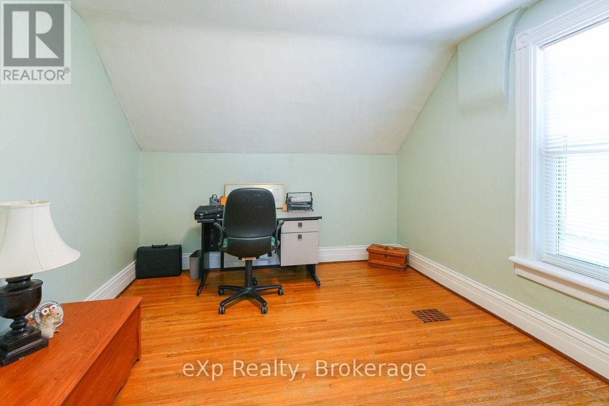 594 10th A Street W, Owen Sound, Ontario  N4K 3R6 - Photo 21 - X12609980