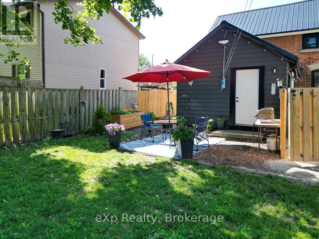 594 10th A Street W, Owen Sound, Ontario  N4K 3R6 - Photo 26 - X12609980