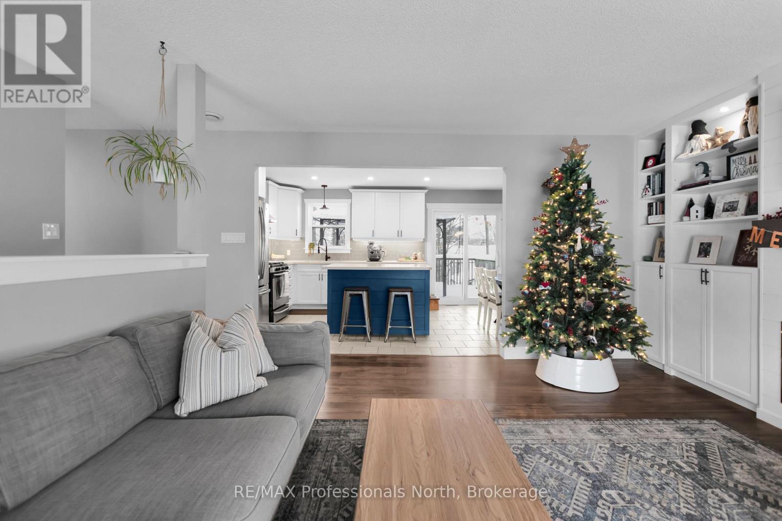 14 Beechwood Path, Huntsville, Ontario  P1H 1S8 - Photo 7 - X12610014