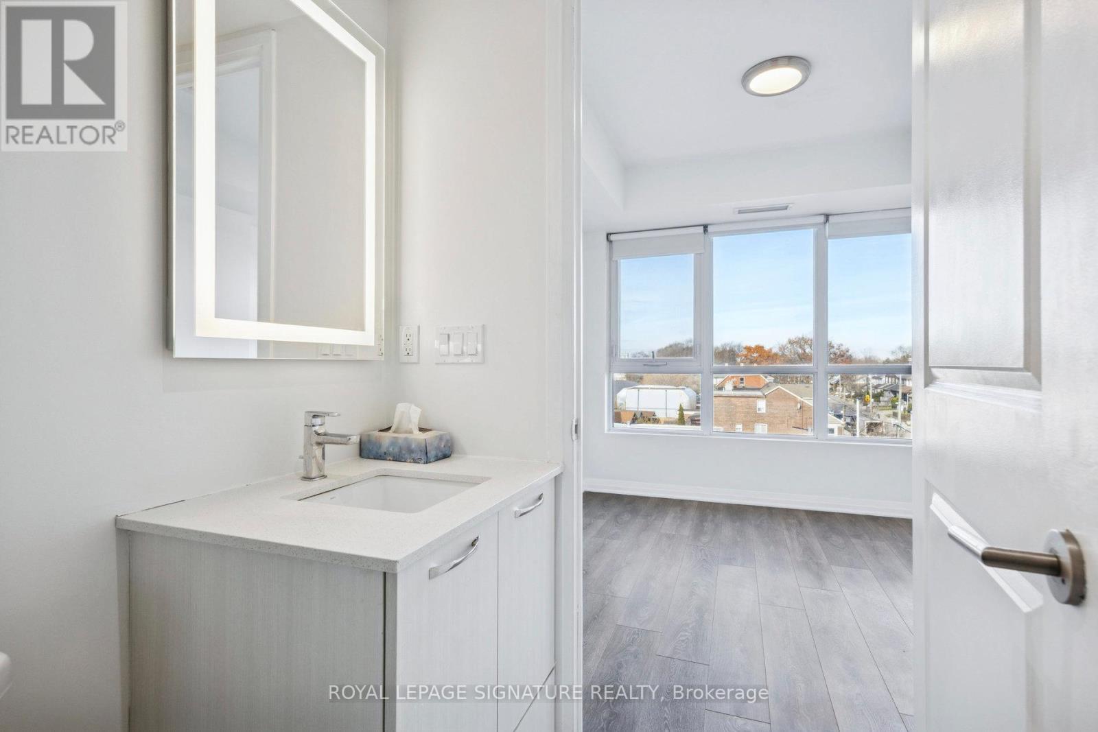 424 - 2301 Danforth Avenue, Toronto, Ontario M4C 1K5 - Photo 29 - E12521368