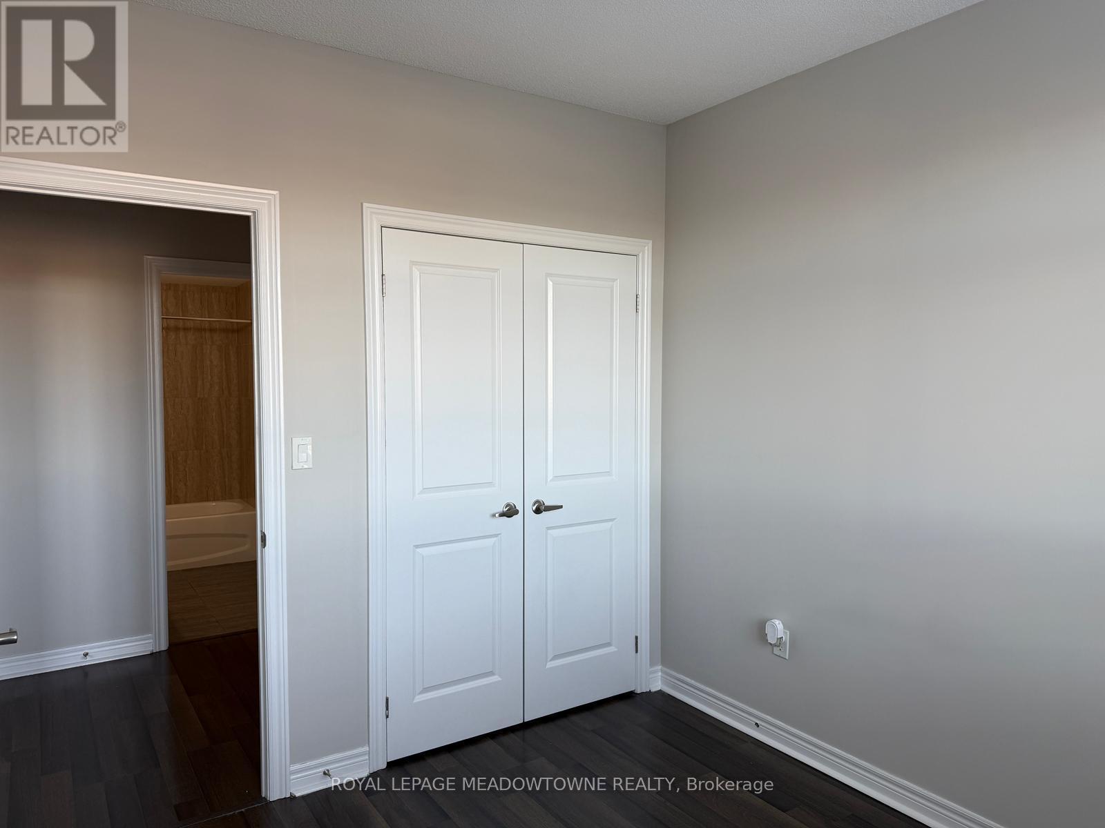 324 - 33 Whitmer Street, Milton, Ontario L9T 8P9 - Photo 11 - W12603904