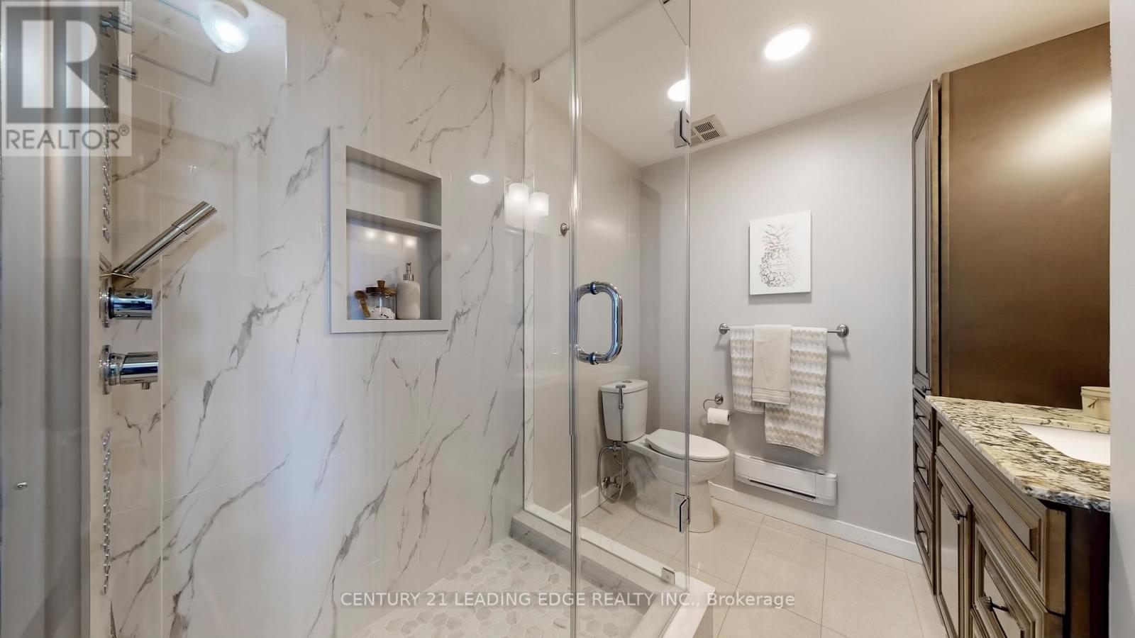 1611 - 3845 Lake Shore Boulevard W, Toronto, Ontario  M8W 4Y3 - Photo 26 - W12609352