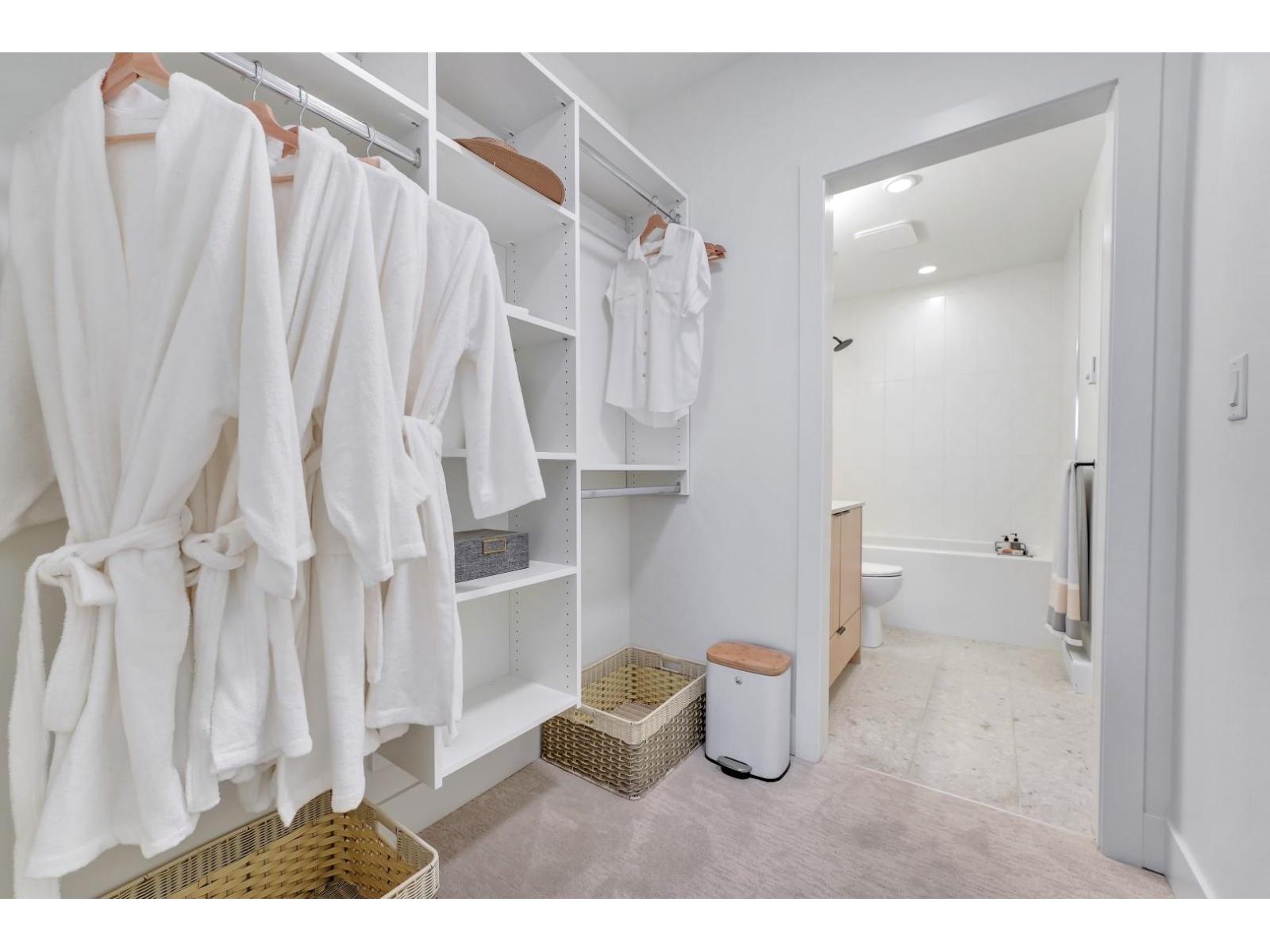 A420 5360 204th Street, Langley, British Columbia  V0V 0V0 - Photo 17 - R3072691