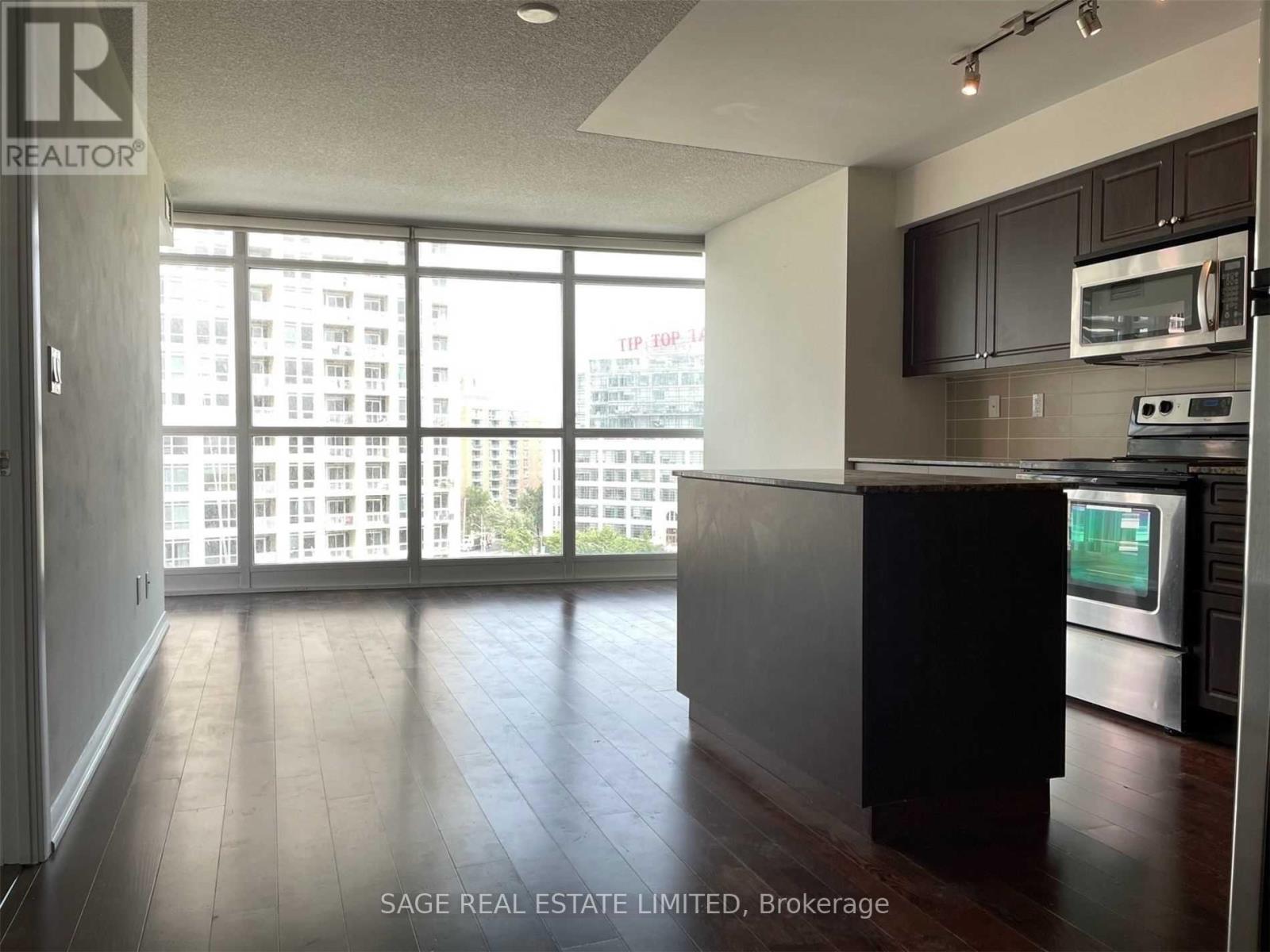 902 - 215 Fort York Boulevard, Toronto (Niagara), Ontario  M5V 4A1 - Photo 3 - C12610040