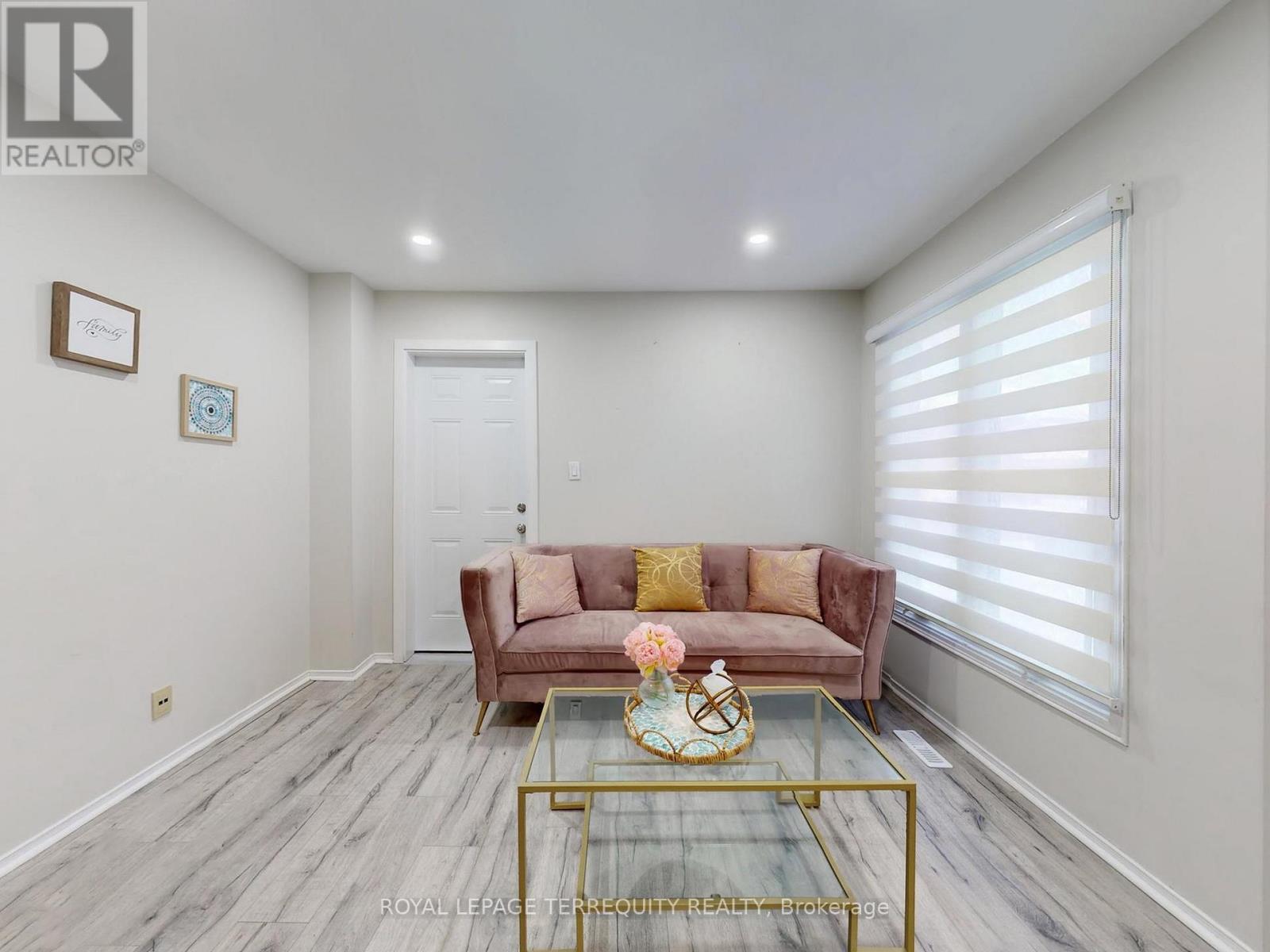 52 Dobson Drive, Ajax, Ontario  L1S 5E9 - Photo 9 - E12609960