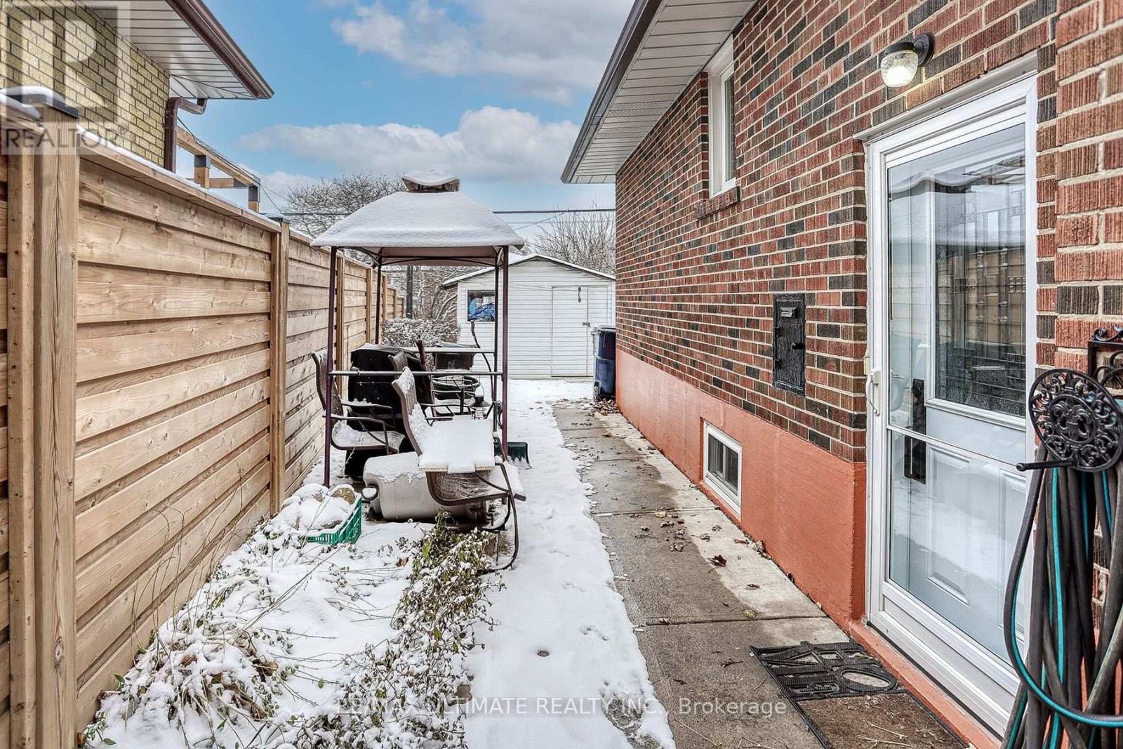 7 Chopin Avenue, Toronto, Ontario  M1K 2W3 - Photo 37 - E12609990
