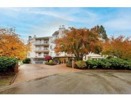 <div class="price">$549,900</div> 202 9299 121 Street, Surrey<br><div style="margin-bottom:8px;"><small>Ypa Your Property Agent</small></div><div class='bed_bath'>2 Bed | 1 Bath</div>