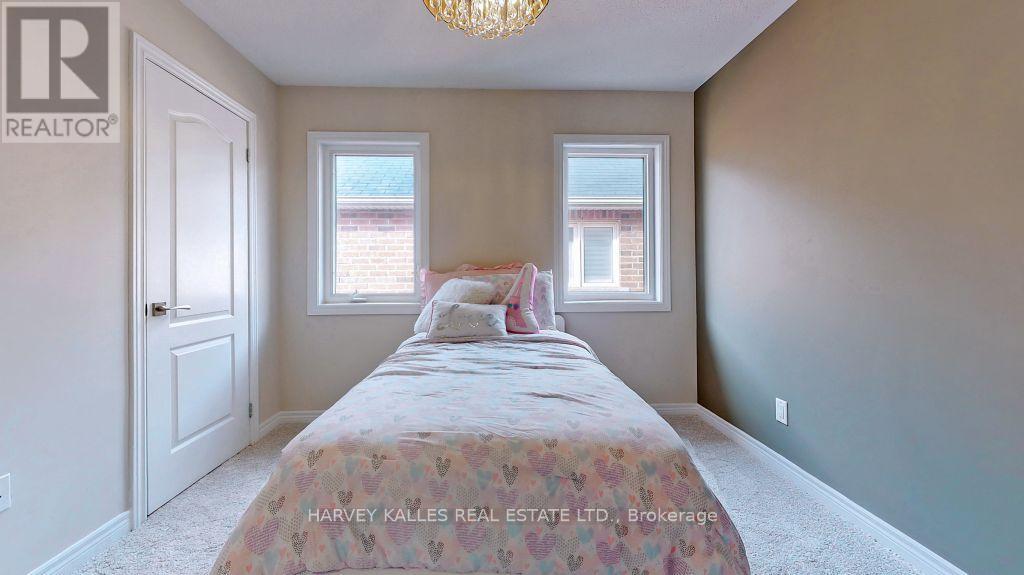 18 Shiner Drive, Richmond Hill, Ontario  L4E 0C3 - Photo 40 - N12609976