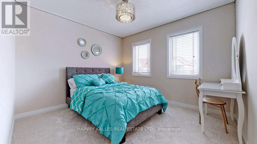 18 Shiner Drive, Richmond Hill, Ontario  L4E 0C3 - Photo 42 - N12609976