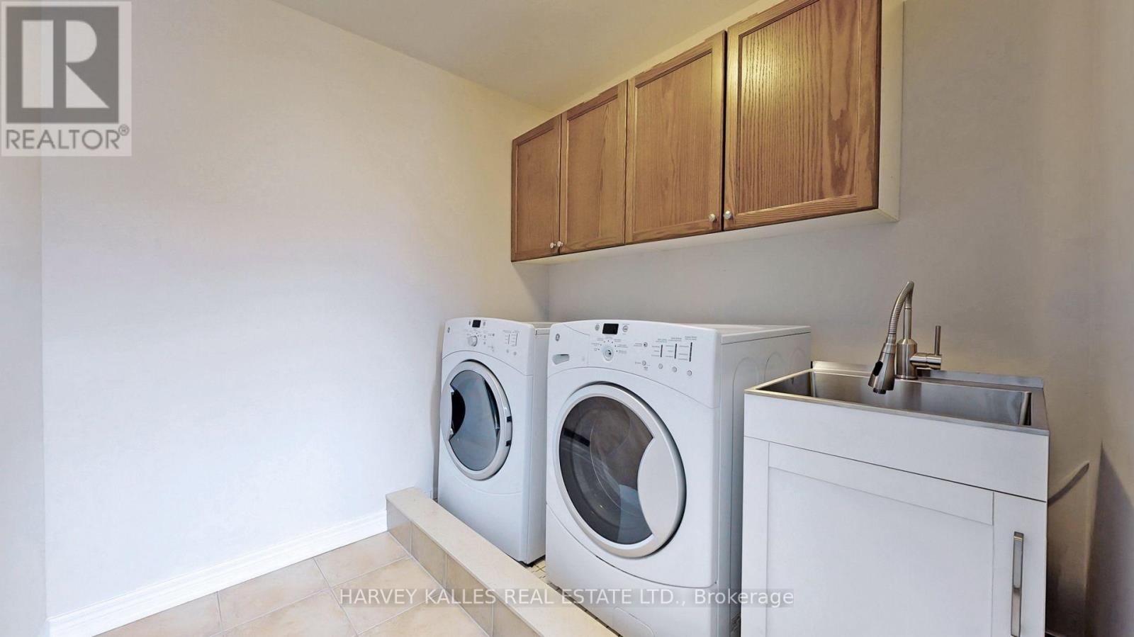 18 Shiner Drive, Richmond Hill, Ontario  L4E 0C3 - Photo 46 - N12609976