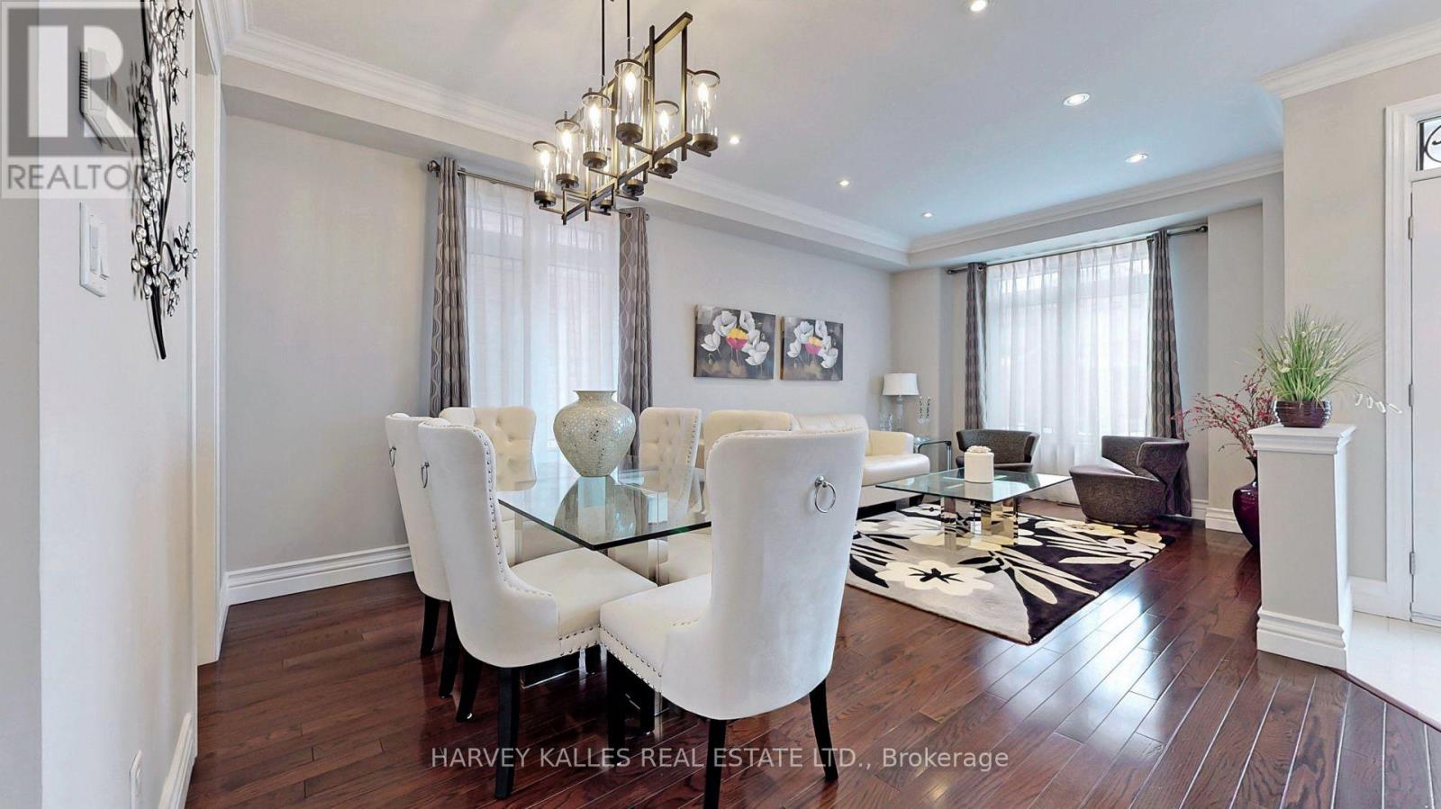 18 Shiner Drive, Richmond Hill, Ontario  L4E 0C3 - Photo 7 - N12609976